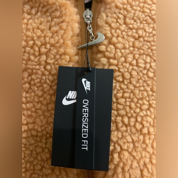 Nike Sportswear Swoosh Women's Jacket Sherpa Fleece Size Medium - Camel Brown - Picture 9 of 14